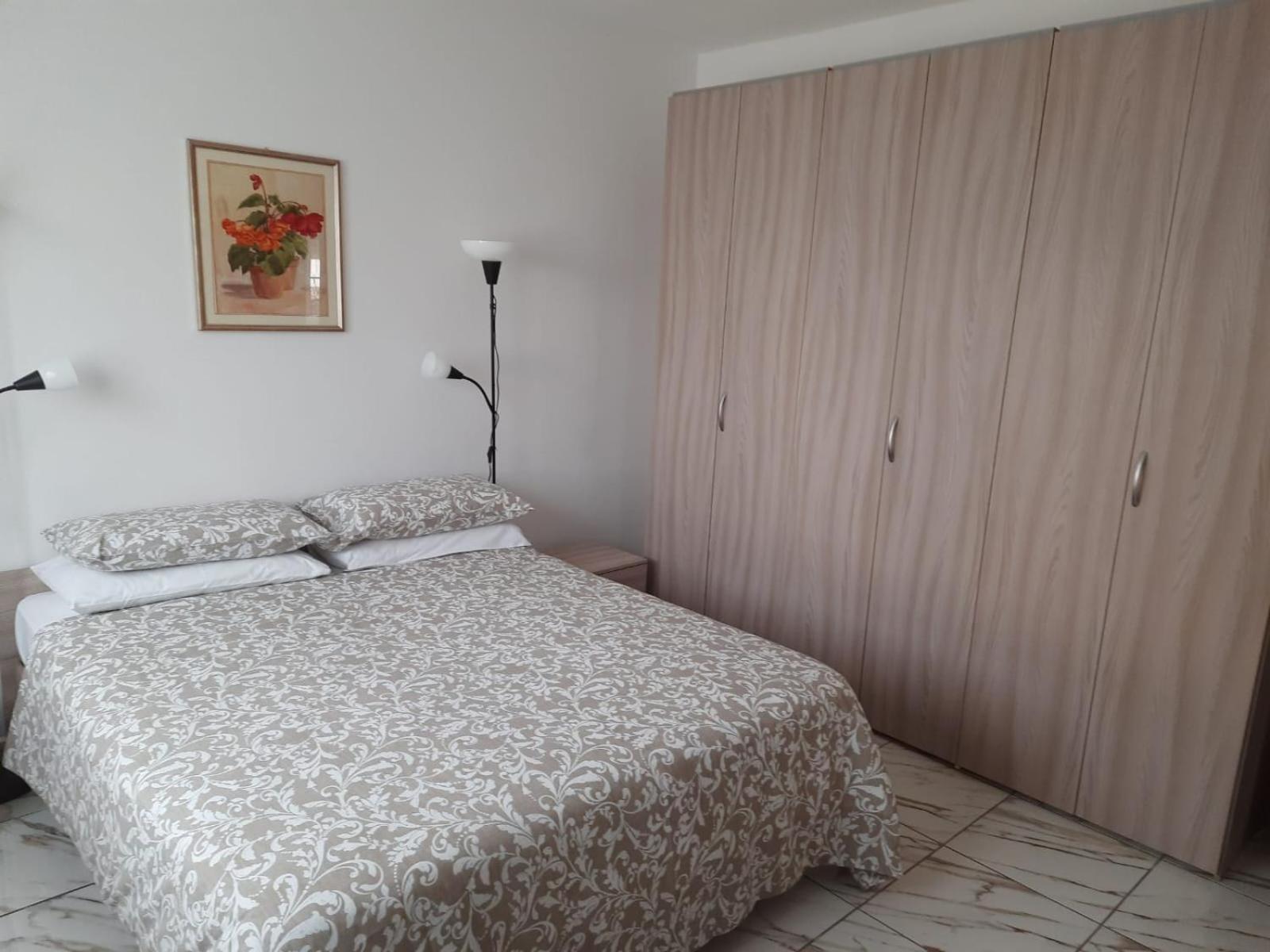 Villa Azzurra Monfalcone Bagian luar foto